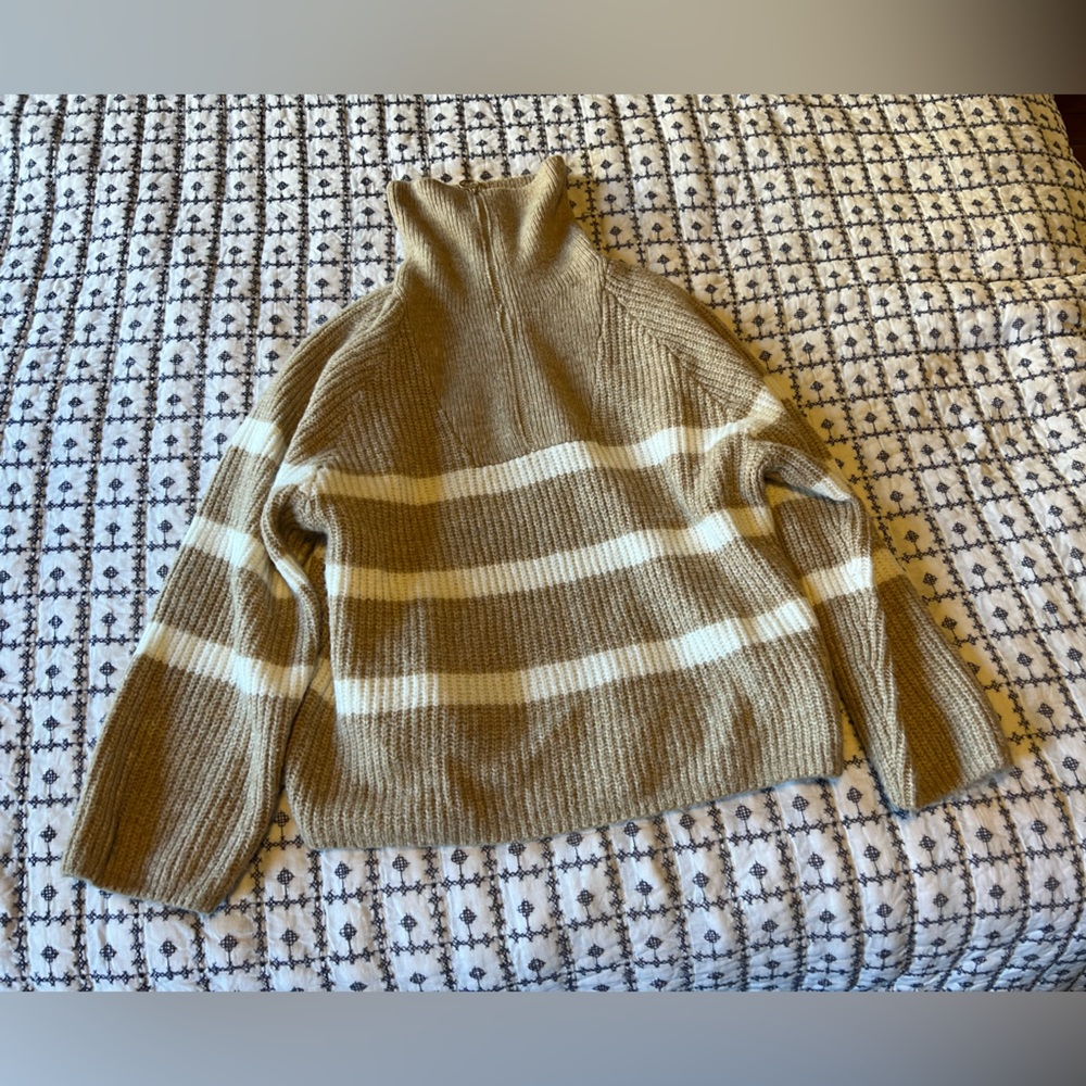 H&M 1/4 Zip Sweater